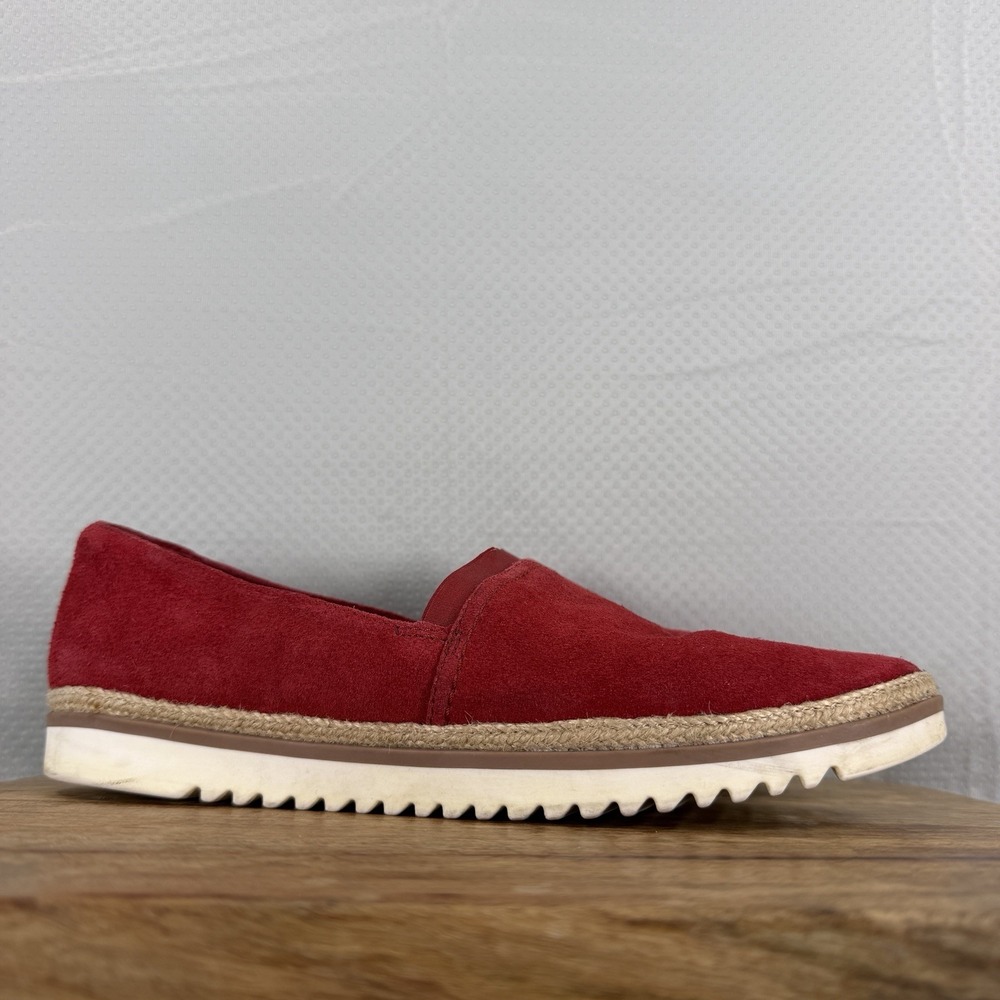 Clarks Womens 9.5 Wide Red Suede Espadrille Slip On Loafers Ultimate Comfort